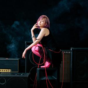 japan丰滿matuYe肉感
